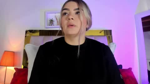 Isabella online show from September 15, 12:05 pm