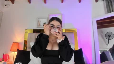 Isabella online show from December 4, 12:03 pm