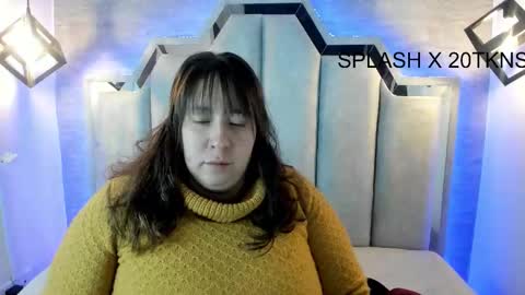 Snapshot of _emily_rosee_ chatting on October 21, 11:11 am Emily online show from October 21, 11:11 am