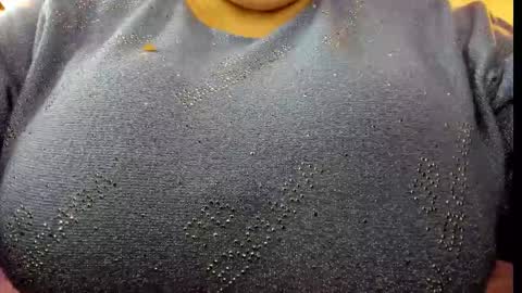 Snapshot of _emily_rosee_ chatting on November 1, 12:18 pm Emily online show from November 1, 12:18 pm