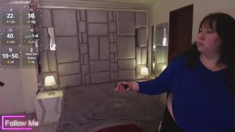 Emily  online show from February 7, 12:20 pm