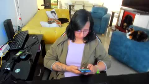 Snapshot of _emma_loyd_ chatting on January 26, 8:02 pm Emma online show from January 26, 8:02 pm