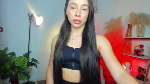 emma morryson online show from May 22, 9:31 pm