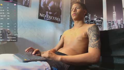 _erick_j online show from May 12, 8:17 pm