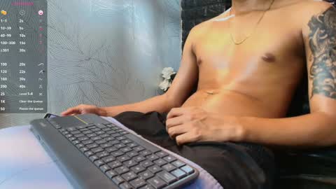 _erick_j online show from May 14, 9:27 am
