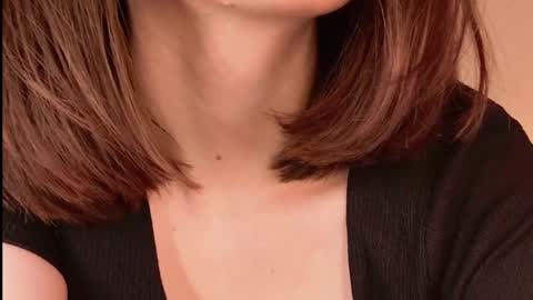 Snapshot of _esmeraldiyaa_ chatting on November 28, 7:05 pm _esmeraldiyaa_ online show from November 28, 7:05 pm