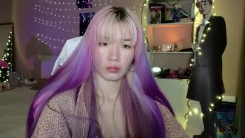 Snapshot of _eve____ chatting on January 18, 8:40 am EveEva online show from January 18, 8:40 am