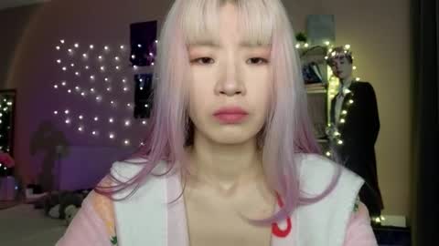 Snapshot of _eve____ chatting on February 1, 7:18 am EveEva online show from February 1, 7:18 am