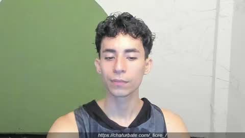Snapshot of _fiore_ chatting on August 6, 1:46 pm jair eduardo online show from August 6, 1:46 pm