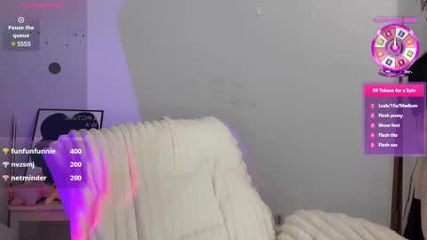 Flipped online show from February 22, 9:48 pm