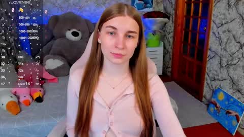 Kate online show from May 10, 8:47 pm