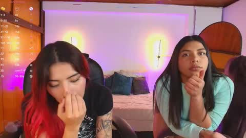  Juliana   Gaby   Kloe online show from February 18, 9:54 am