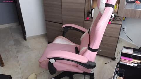 we are hot friends online show from February 13, 1:26 pm