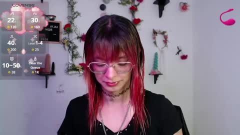 Snapshot of _galya_ chatting on April 28, 9:03 am Galya online show from April 28, 9:03 am