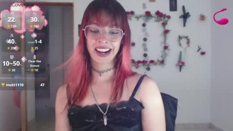 Snapshot of _galya_ chatting on May 7, 11:48 am Galya online show from May 7, 11:48 am