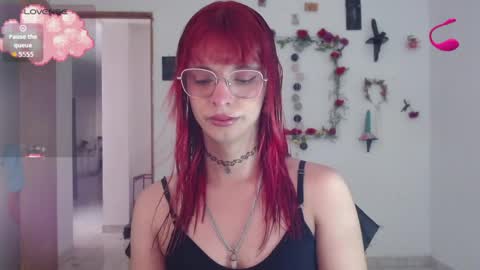 Snapshot of _galya_ chatting on June 4, 7:20 pm Galya online show from June 4, 7:20 pm
