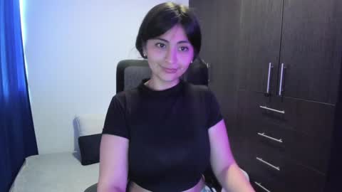 _giaa_ online show from January 3, 9:26 pm
