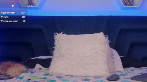 Snapshot of _giarose chatting on January 23, 11:26 pm Gia Rose online show from January 23, 11:26 pm