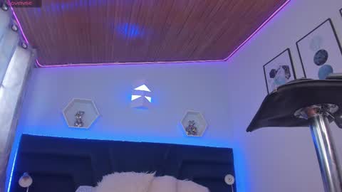 Snapshot of _giarose chatting on February 11, 5:29 pm Gia Rose online show from February 11, 5:29 pm