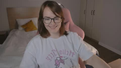 Snapshot of _gingermean_ chatting on March 3, 6:08 am GingerMean online show from March 3, 6:08 am