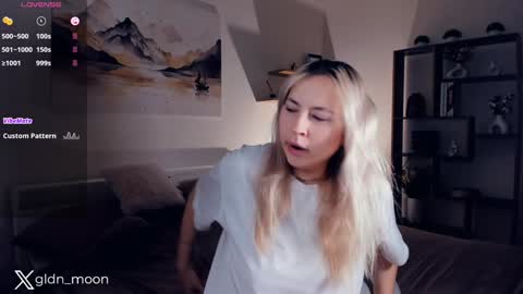 Rina online show from December 12, 7:37 pm