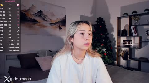 Rina online show from December 25, 7:34 pm