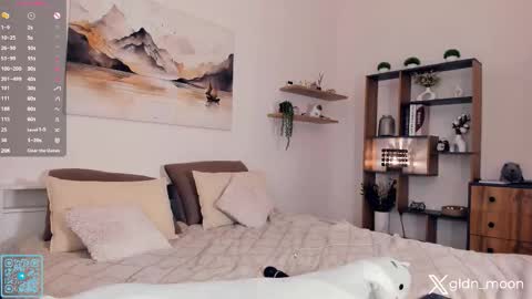 Snapshot of _golden_moon_ chatting on September 22, 6:15 am Rina online show from September 22, 6:15 am