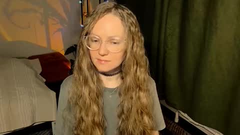 _goldilocks__ online show from October 8, 4:48 pm