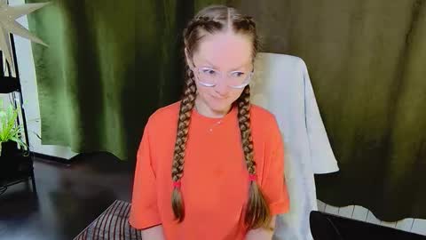 _goldilocks__ online show from February 4, 10:21 am