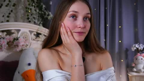 Milly online show from March 12, 2:50 am