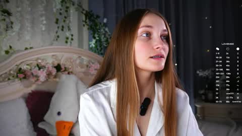 Milly online show from May 7, 2:28 am