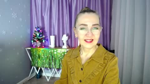 _greybunny_ online show from January 2, 1:19 pm