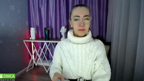 _greybunny_ online show from January 22, 7:25 am