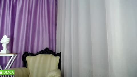 _greybunny_ online show from January 27, 11:00 am