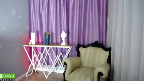 _greybunny_ online show from January 29, 10:58 am