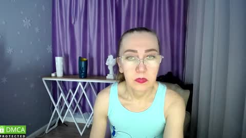 _greybunny_ online show from January 31, 3:11 pm