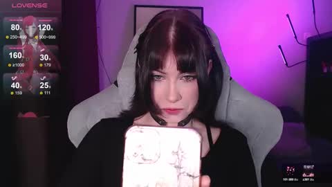 Snapshot of _gummybears_ chatting on September 25, 8:40 am Tori online show from September 25, 8:40 am