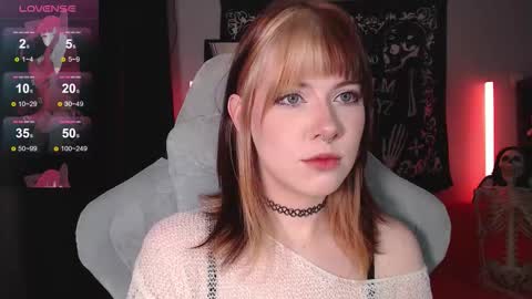 Snapshot of _gummybears_ chatting on November 22, 10:03 am Tori online show from November 22, 10:03 am