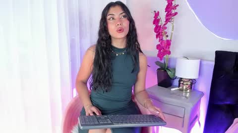 Hanna online show from September 12, 8:09 pm