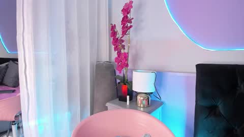 Hanna online show from October 24, 9:11 pm