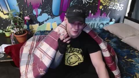 _happydayleon_ online show from September 23, 5:54 am