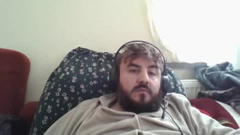  hasanhz.  online show from December 19, 8:21 am