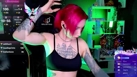 Snapshot of _helencarter chatting on December 25, 2:57 am Helen Carter 3 Next stream 2330 MSC online show from December 25, 2:57 am