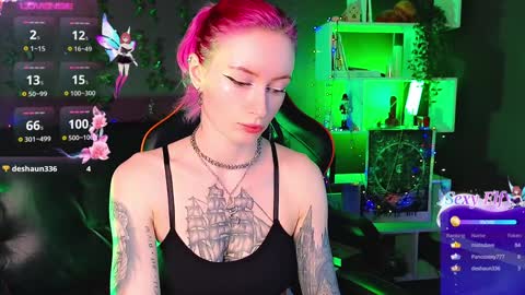 Snapshot of _helencarter chatting on January 27, 2:42 am Helen Carter 3 Next stream 2330 MSC online show from January 27, 2:42 am