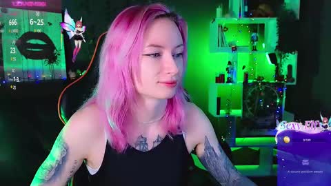 Snapshot of _helencarter chatting on February 28, 8:39 pm Helen Carter 3 Next stream 2330 MSC online show from February 28, 8:39 pm