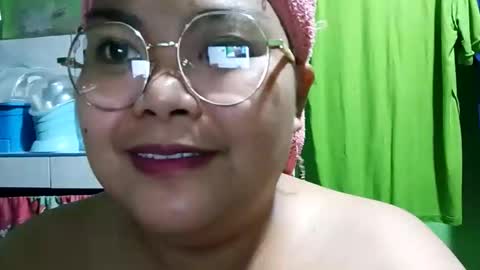 Snapshot of _hershey003 chatting on October 15, 1:44 pm _hershey003 online show from October 15, 1:44 pm