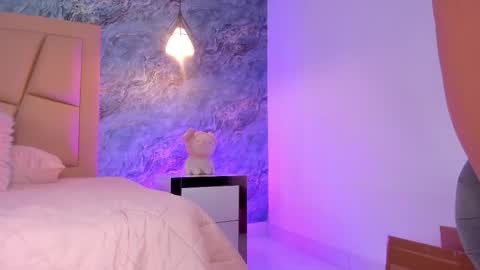 Hollywood online show from October 17, 12:36 am