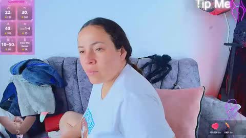 Snapshot of _honey1_ chatting on October 24, 6:48 pm Honey online show from October 24, 6:48 pm