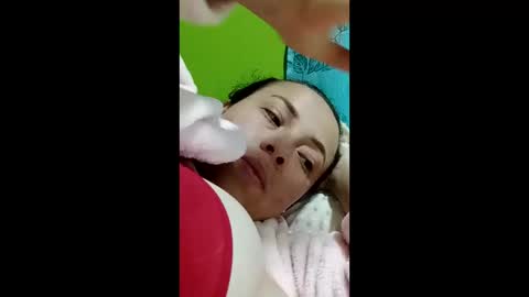 Snapshot of _honey1_ chatting on December 18, 7:47 am Honey online show from December 18, 7:47 am