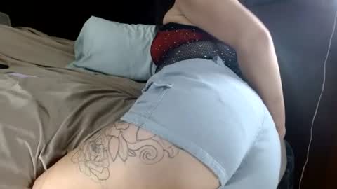 Snapshot of _hott_exxxwife chatting on June 29, 12:05 pm YOUR FUTURE EXXXWIFE online show from June 29, 12:05 pm